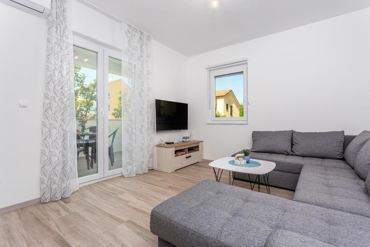 Kvarner Bay 4* - Apartments 1 & 3 Rijeka Ngoại thất bức ảnh