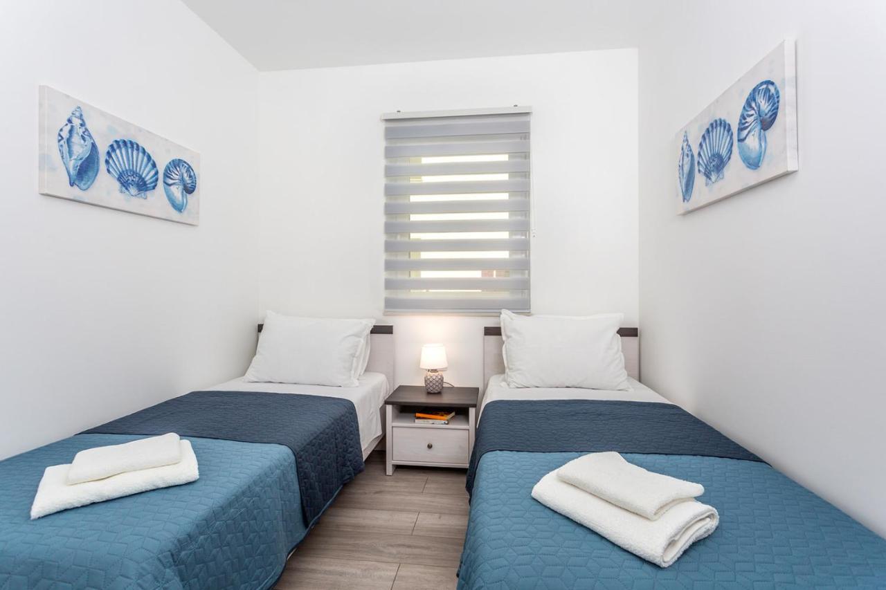 Kvarner Bay 4* - Apartments 1 & 3 Rijeka Ngoại thất bức ảnh